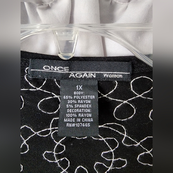 Women's Embroidered Black Duster Kimono Size 1x - Picture 2 of 3